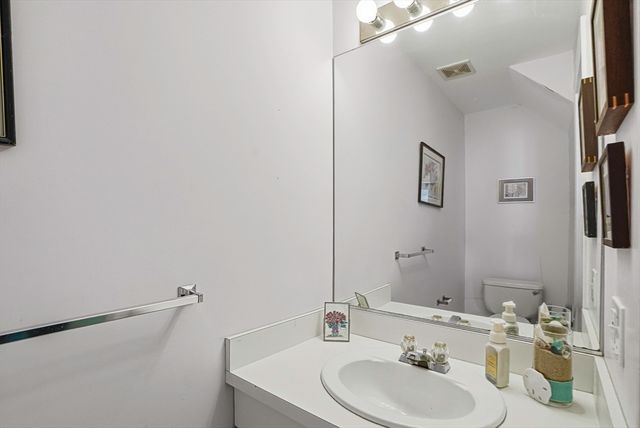 200 Falls Blvd F307, Quincy, MA 02169