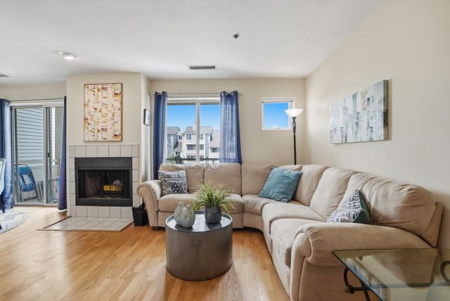 200 Falls Blvd F307, Quincy, MA 02169