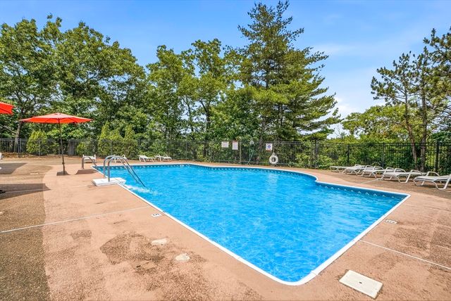 200 Falls Blvd F307, Quincy, MA 02169