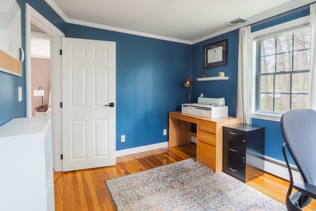7 Vernon Street, Hudson, NH 03051