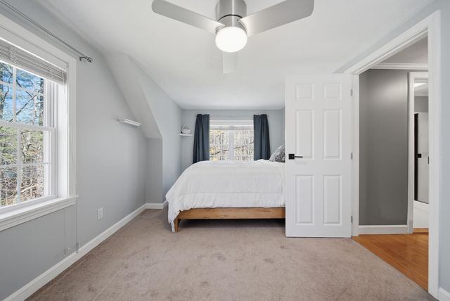 7 Vernon Street, Hudson, NH 03051