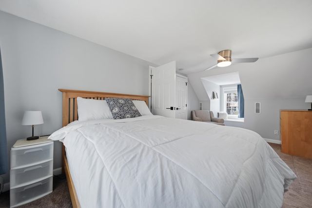 7 Vernon Street, Hudson, NH 03051