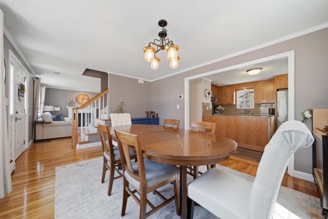 7 Vernon Street, Hudson, NH 03051