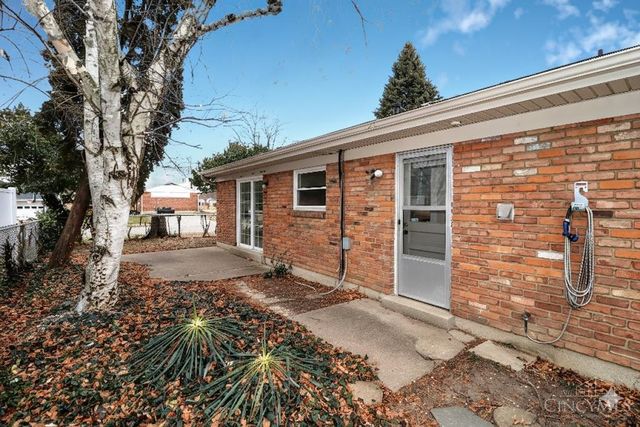 683 Danbury Road, Cincinnati, OH 45240