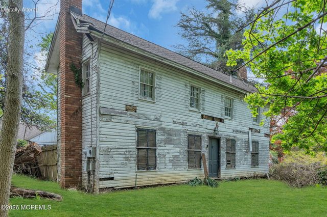 8 Church Street, Middletown, NJ 07748