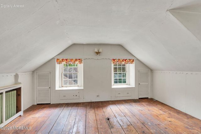 8 Church Street, Middletown, NJ 07748