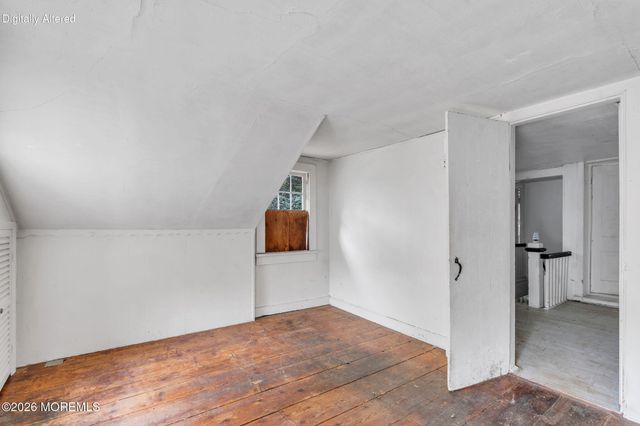 8 Church Street, Middletown, NJ 07748