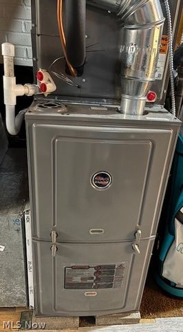 1129 Avondale, South Euclid, OH 44121