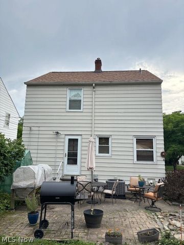 1129 Avondale, South Euclid, OH 44121