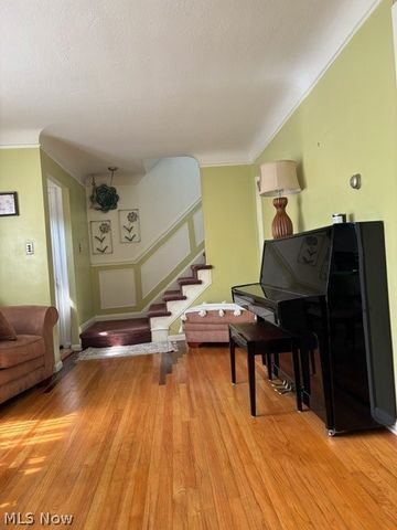 1129 Avondale, South Euclid, OH 44121