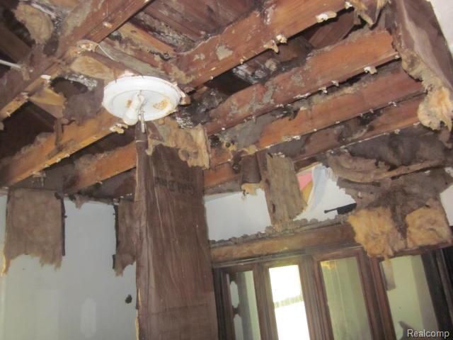 1805 Montana Avenue, Flint, MI 48506