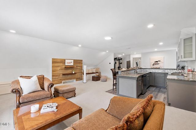 7243 Capulin Crest Drive, Apex, NC 27539