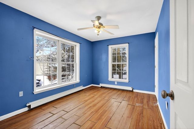 70 Walnut St, Quincy, MA 02171