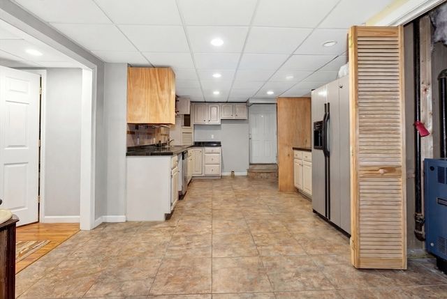 70 Walnut St, Quincy, MA 02171