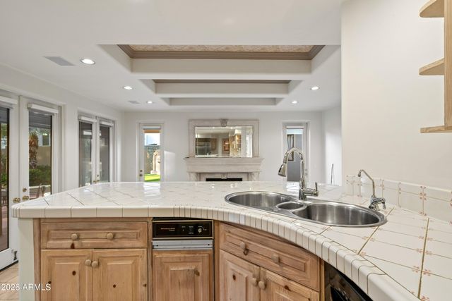 11944 E BERYL Avenue, Scottsdale, AZ 85259