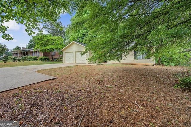 2927 Jim Owens Road, Kennesaw, GA 30152