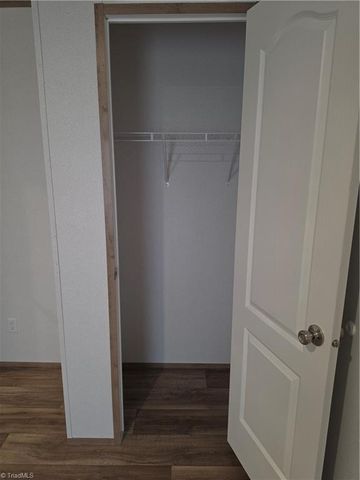 196 Briar Creek Estates, Thomasville, NC 27360