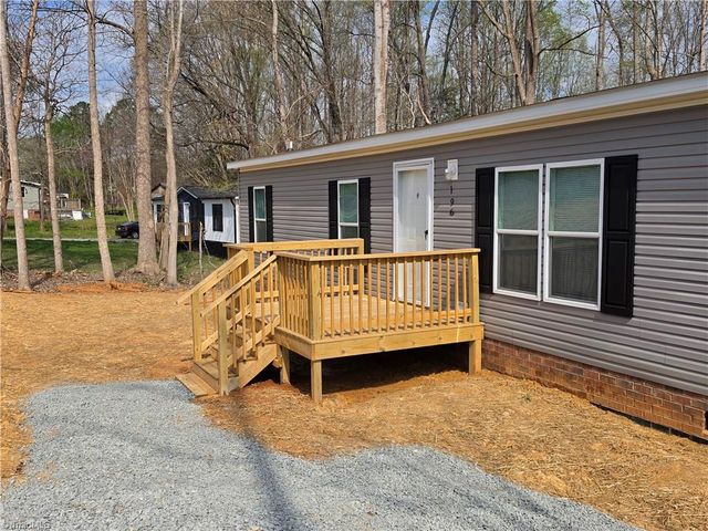 196 Briar Creek Estates, Thomasville, NC 27360