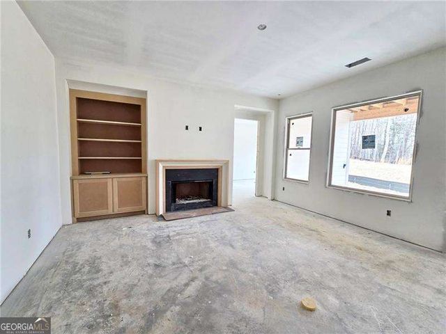 176 Cherokee Drive S, Waleska, GA 30183