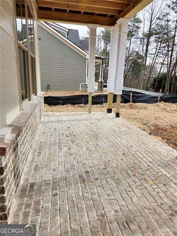 176 Cherokee Drive S, Waleska, GA 30183