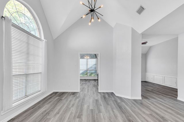 5105 Haydenbend Circle, Grapevine, TX 76051