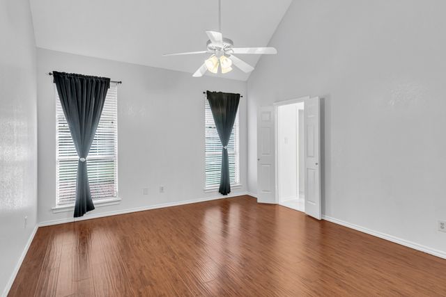 5105 Haydenbend Circle, Grapevine, TX 76051