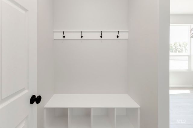 3218 N Waterbrook Way, Star, ID 83669