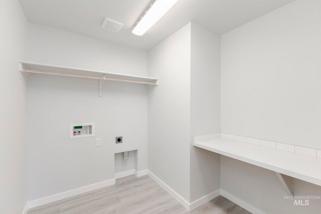 3218 N Waterbrook Way, Star, ID 83669