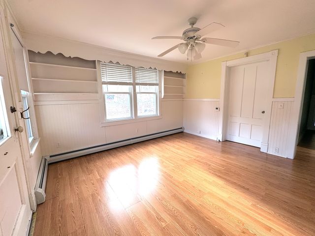 341 Dewey Street, Bennington, VT 05201