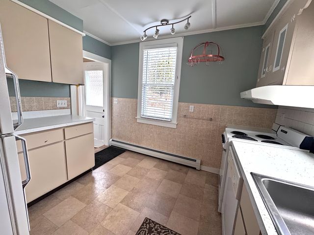 341 Dewey Street, Bennington, VT 05201