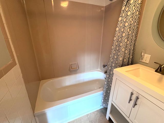 341 Dewey Street, Bennington, VT 05201