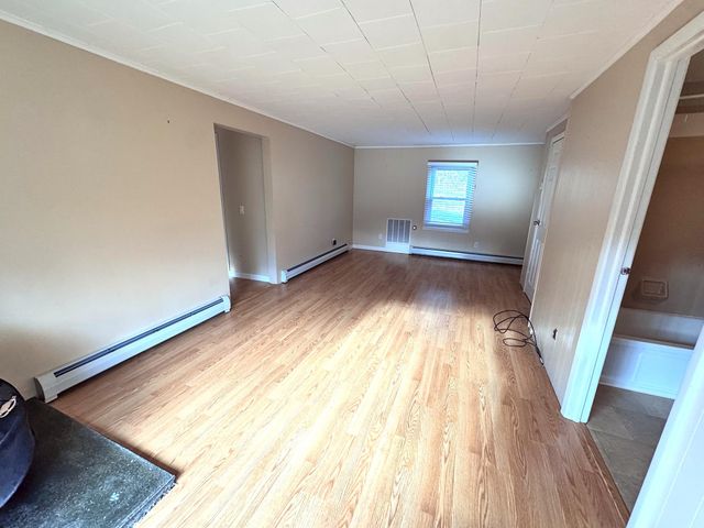 341 Dewey Street, Bennington, VT 05201