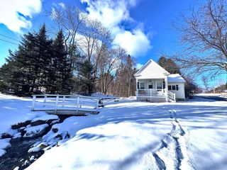 341 Dewey Street, Bennington, VT 05201