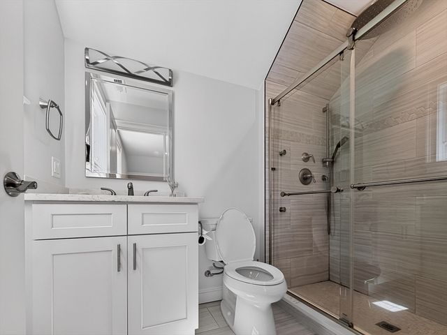 16 Walsh Road, Bedford, MA 01730