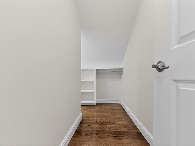 16 Walsh Road, Bedford, MA 01730