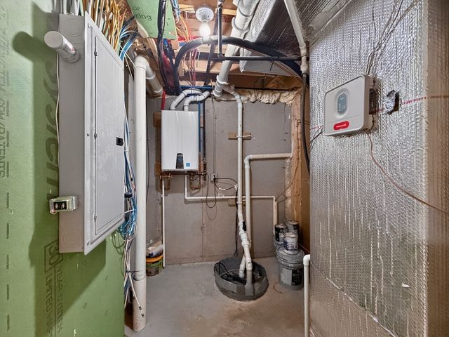 16 Walsh Road, Bedford, MA 01730
