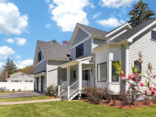 16 Walsh Road, Bedford, MA 01730