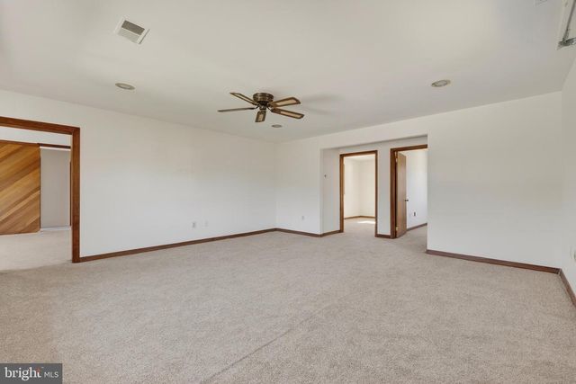 34 ARCHER CIR, Newark, DE 19702