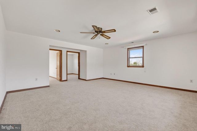 34 ARCHER CIR, Newark, DE 19702