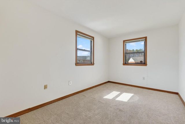 34 ARCHER CIR, Newark, DE 19702