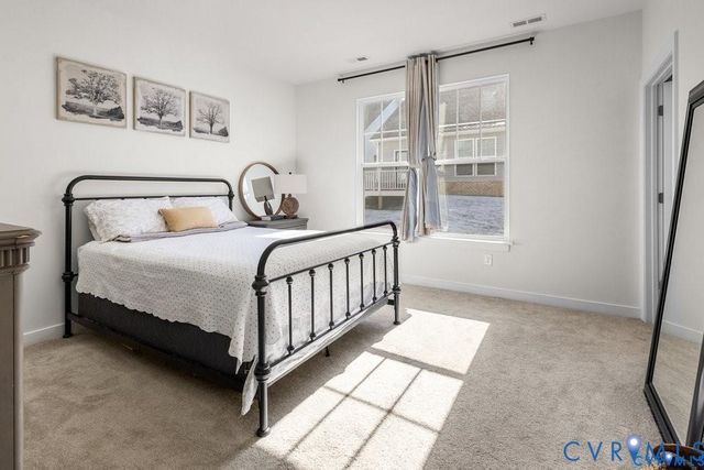 1713 Mainsail Ln, Chester, VA 23836