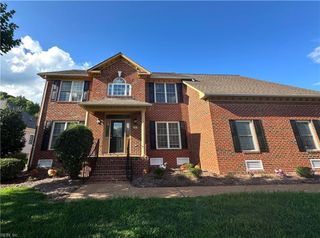 8 Wornom Farm RD, Poquoson, VA 23662