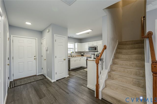 4070 Trisha Trl, Chesterfield, VA 23112