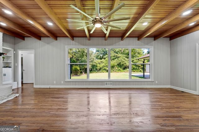 1099 Pine Valley Road, Griffin, GA 30224