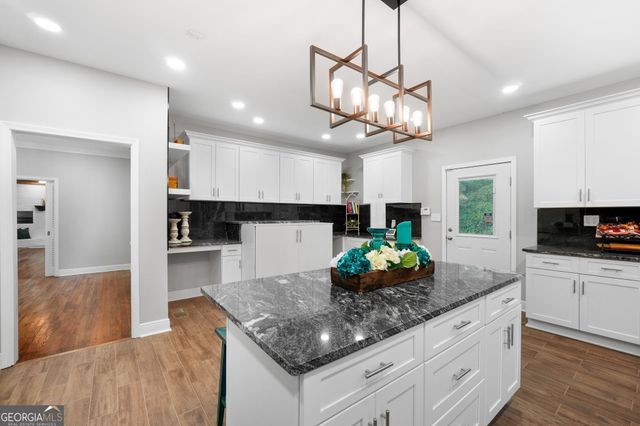 1099 Pine Valley Road, Griffin, GA 30224