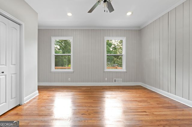 1099 Pine Valley Road, Griffin, GA 30224