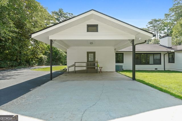 1099 Pine Valley Road, Griffin, GA 30224