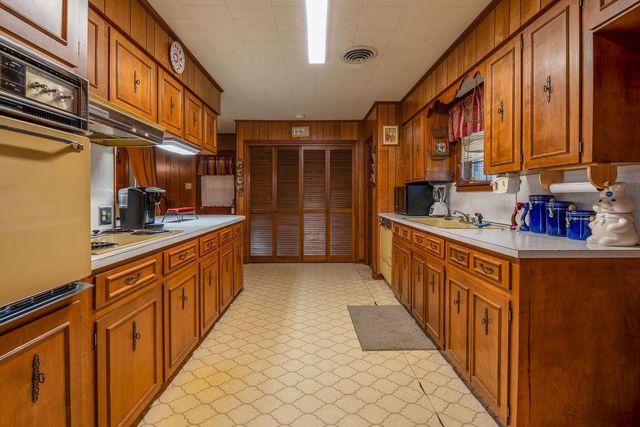 111 Marguerite Avenue, Schriever, LA 70395