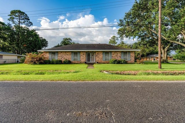 111 Marguerite Avenue, Schriever, LA 70395