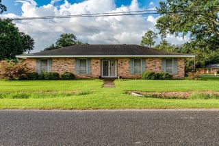 111 Marguerite Avenue, Schriever, LA 70395